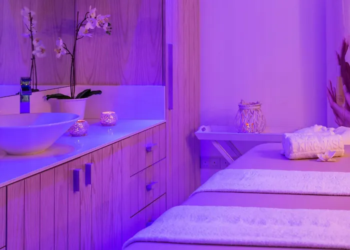 King Jason - Designed For Adults By Louis Hotel Protaras