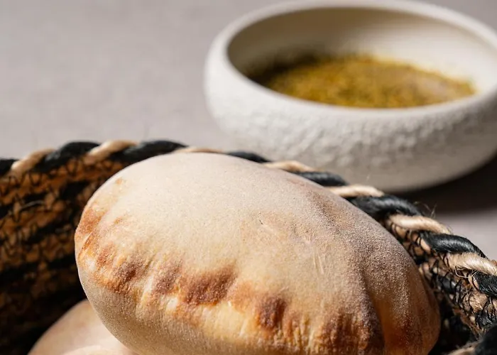 King Jason - Designed For Adults By Louis Hotel 4*