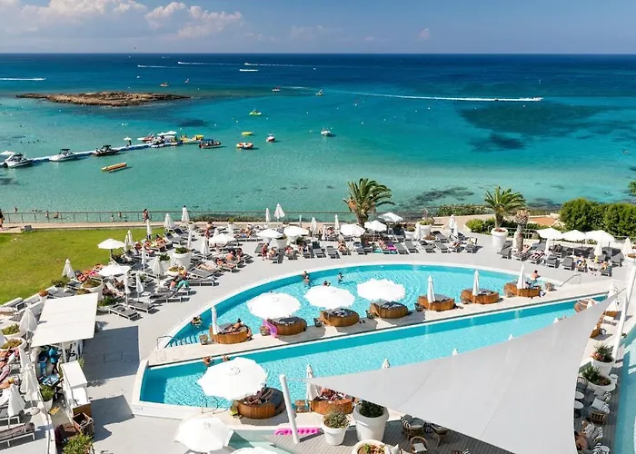 Hotel King Jason - Designed For Adults By Louis Protaras