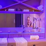 Hotel King Jason - Designed For Adults By Louis