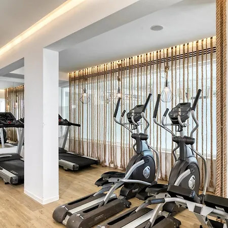 King Jason - Designed For Adults By Louis 4* Protaras