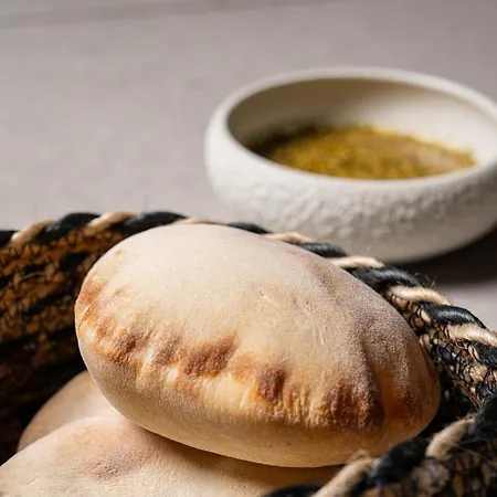 King Jason - Designed For Adults By Louis Hotel 4*