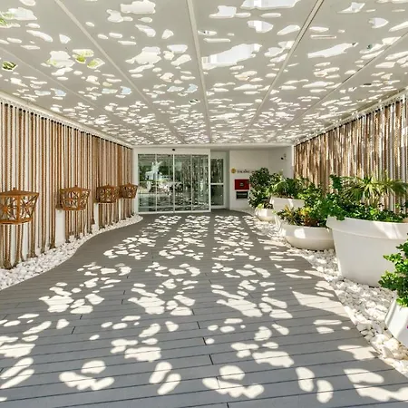 Hotel King Jason - Designed For Adults By Louis