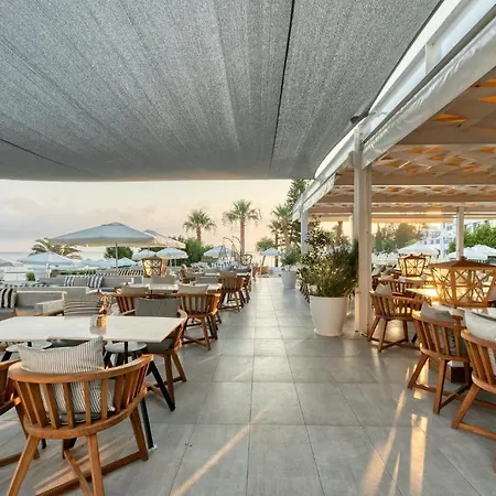 Hotel King Jason - Designed For Adults By Louis