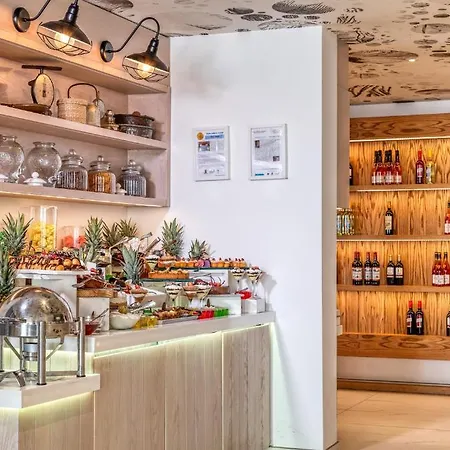 King Jason - Designed For Adults By Louis Hotell 4*