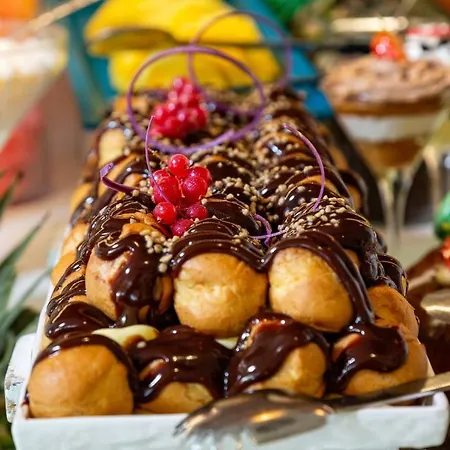 Hotel King Jason - Designed For Adults By Louis