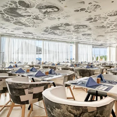 Hotel King Jason - Designed For Adults By Louis