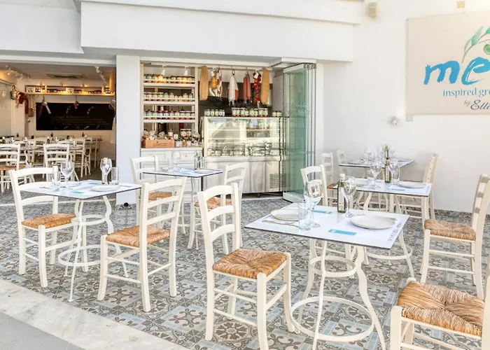 King Jason - Designed For Adults By Louis Отель