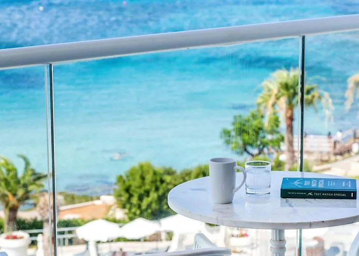 Hotel King Jason - Designed For Adults By Louis